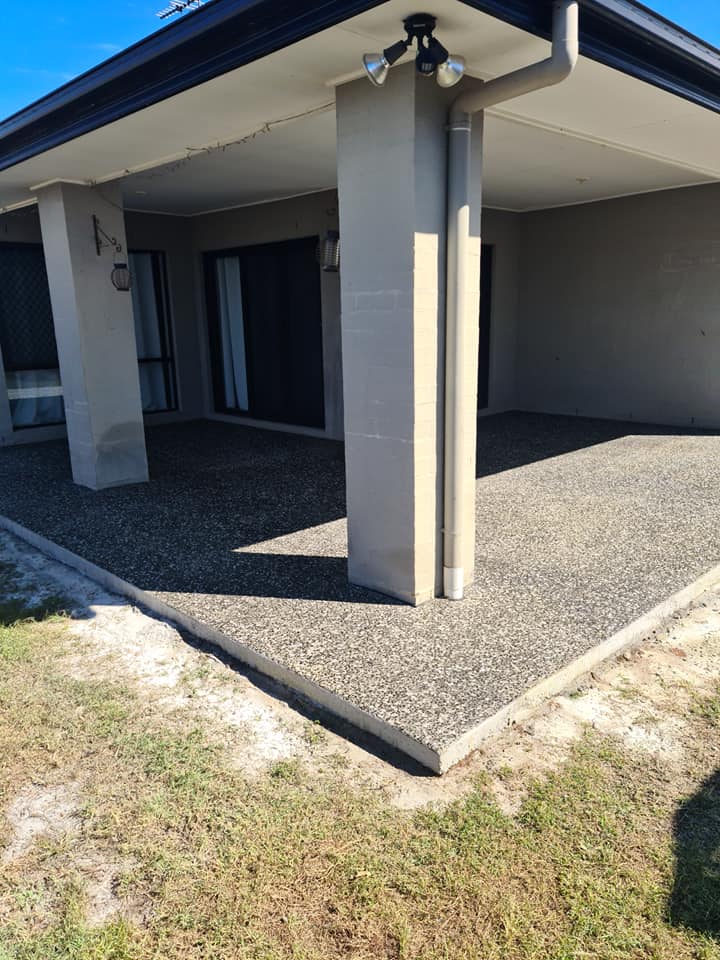 Expert concrete contractor services for durable, stylish patios and driveways. Quality craftsmanship in every project. Transform your outdoor space with our professional concrete solutions.