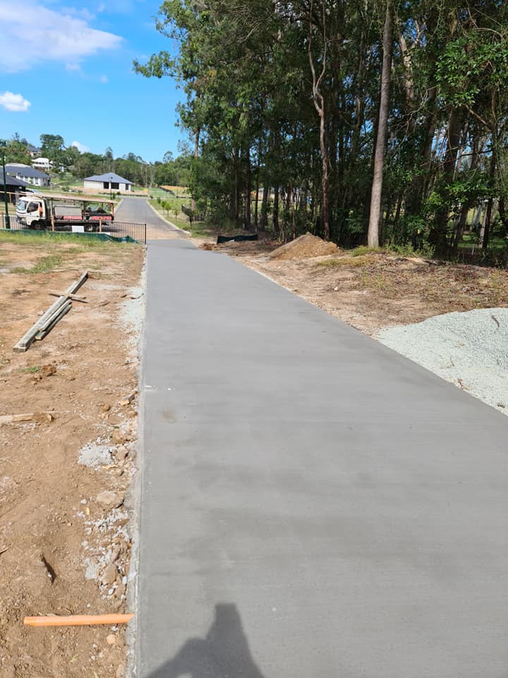 "Professional concrete contractor offering high-quality driveway installations. Durable, smooth surfaces perfect for residential properties. Contact us for reliable, expert concrete services today!"